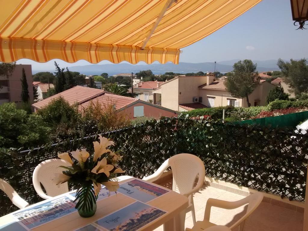 Villa Veronique Saint-Raphaël Екстериор снимка